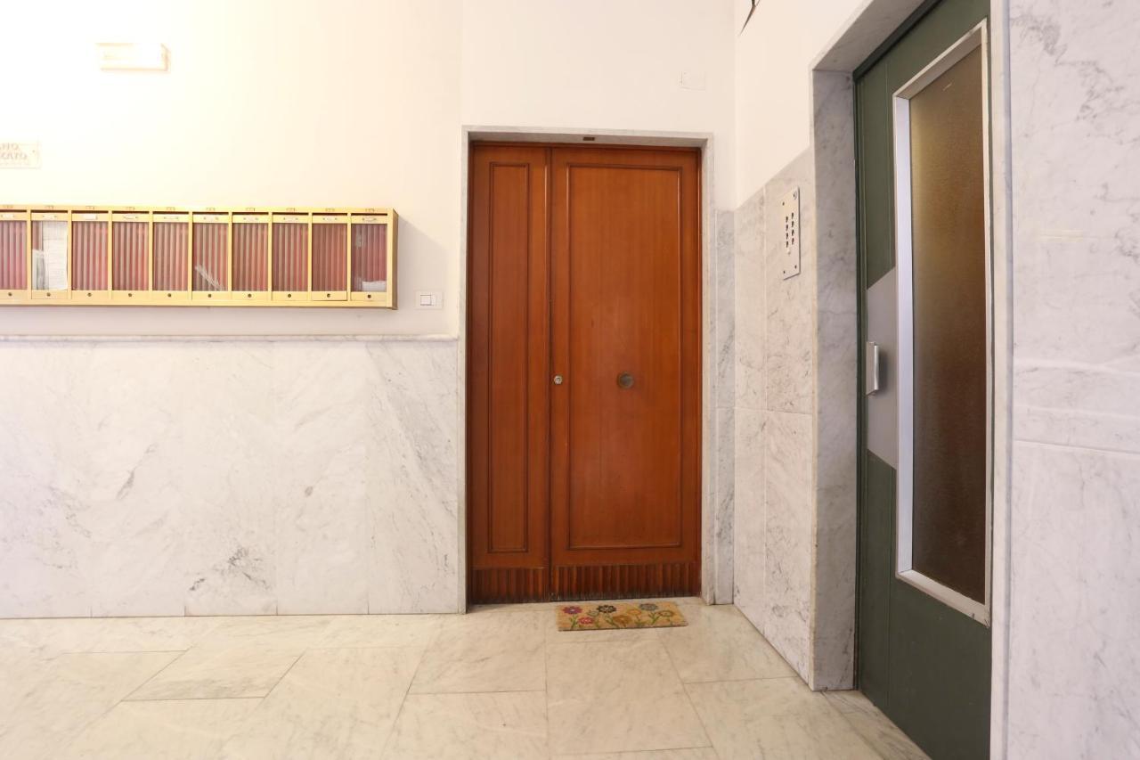 Le Stanze Di Mami Apartment Salerno Exterior foto